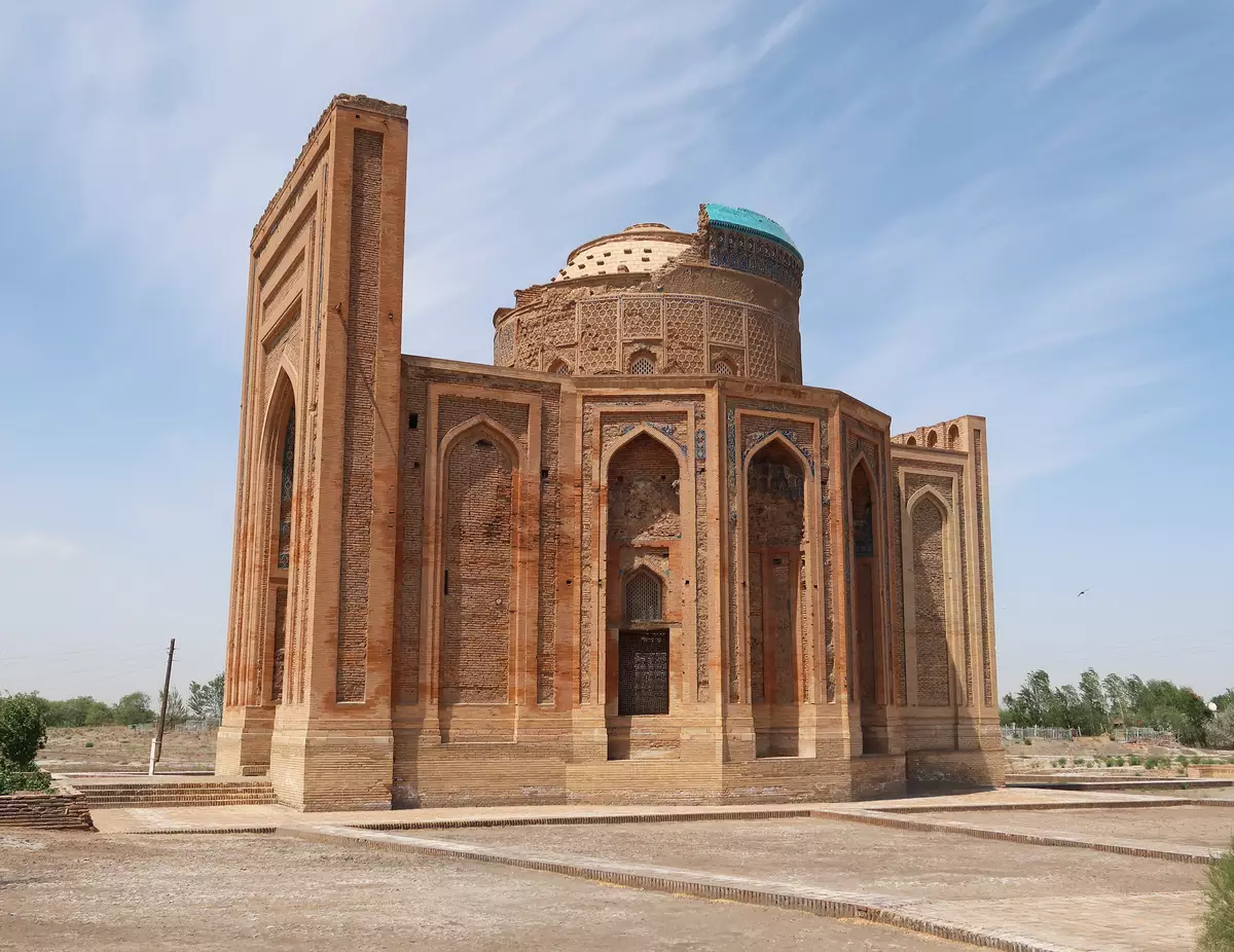 Turabeg Khanym Mausoleum